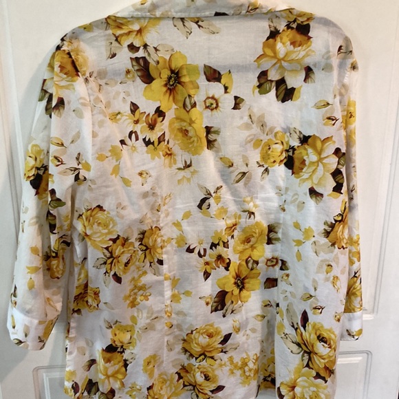 ❤️🔥5/20$ TRADITION💫 Women’s White/Yellow Floral Print Button-Up Collar Shirt - Picture 11 of 11